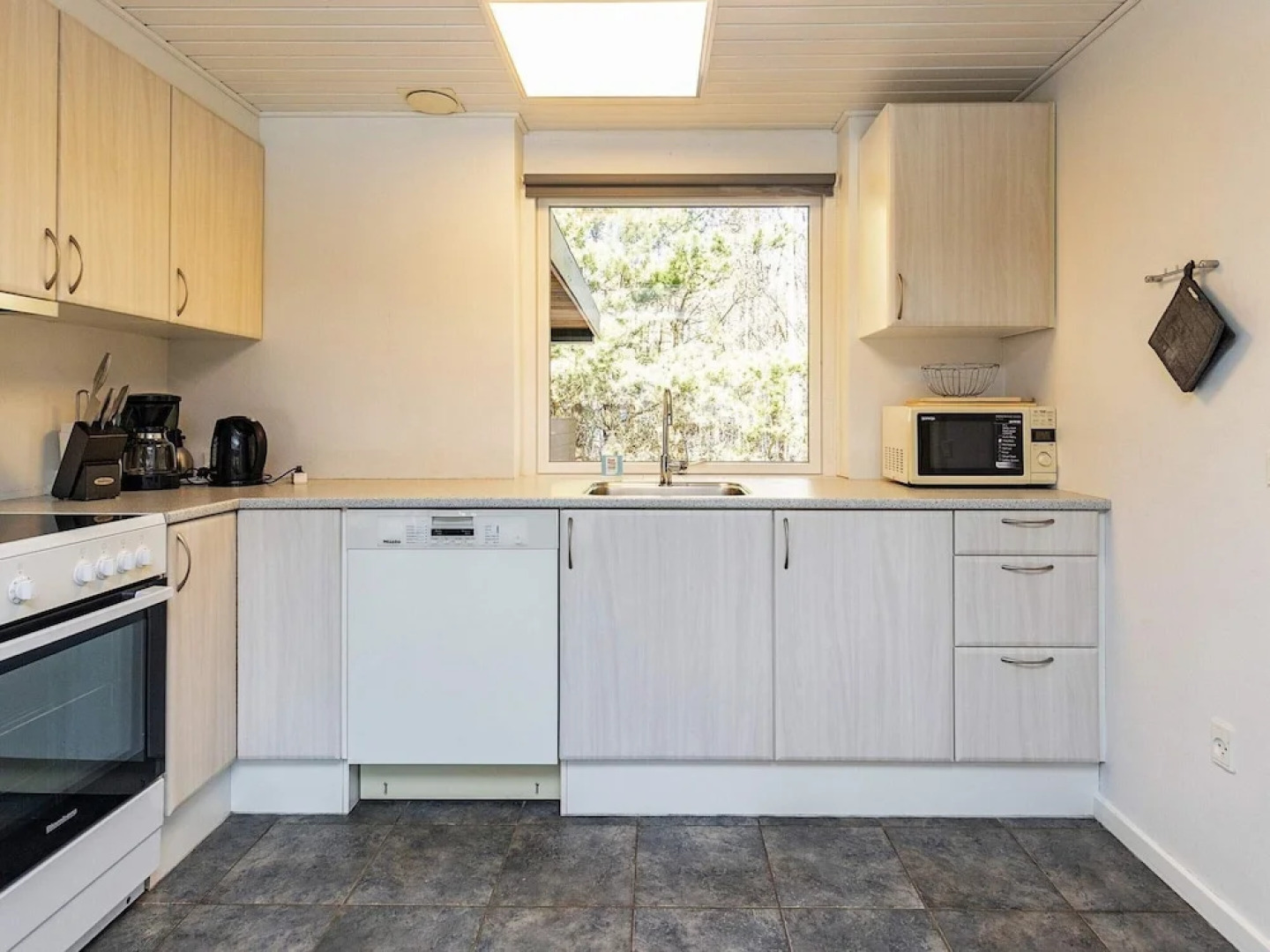 8 Person Holiday Home in Hojslev-by Traum