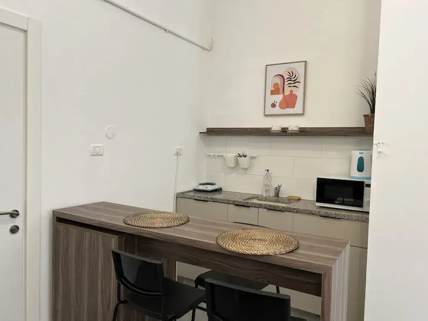 Ha-Carmel Market Apartment