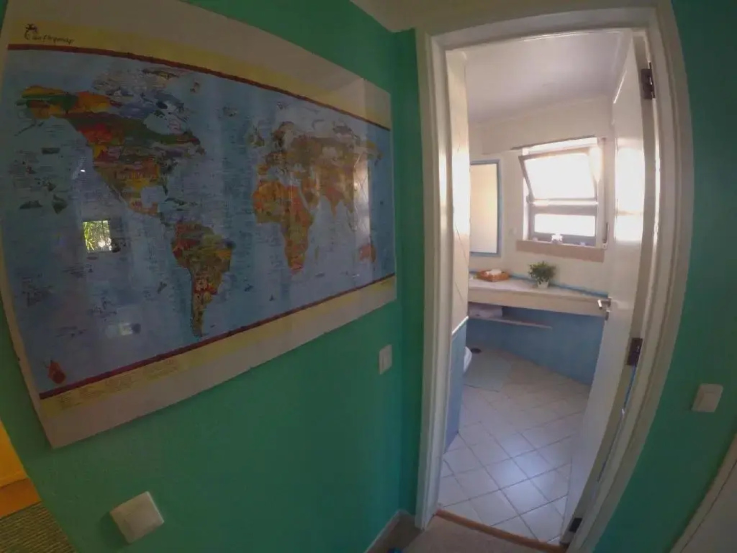 Lisbon Waves Surf Lodge