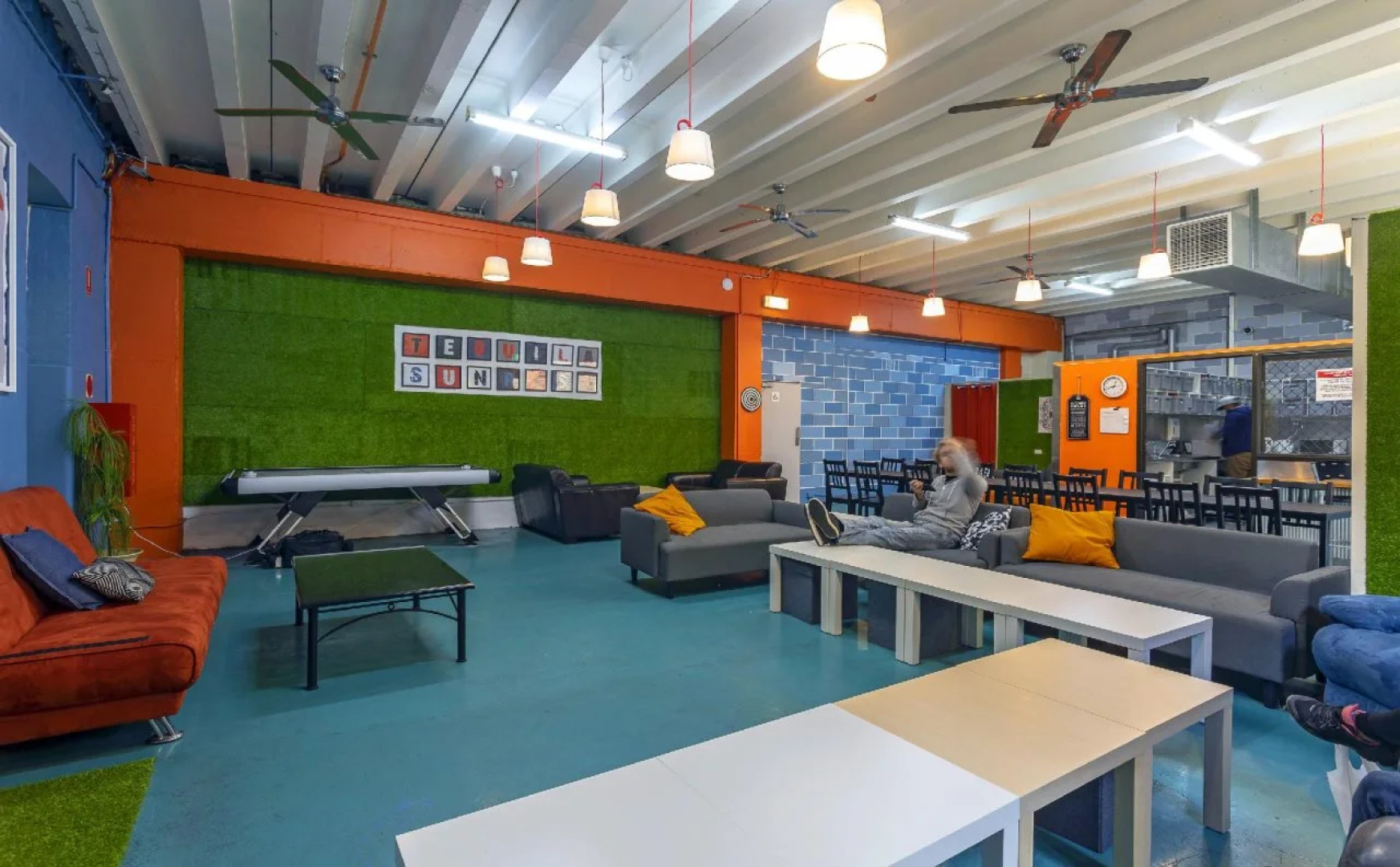 Adelaides Shakespeare Backpackers International Hostel