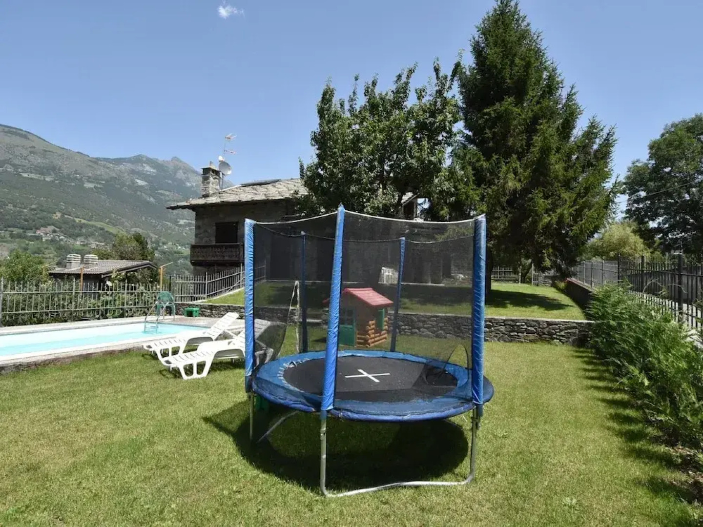 Maison Pro de Solari F nis