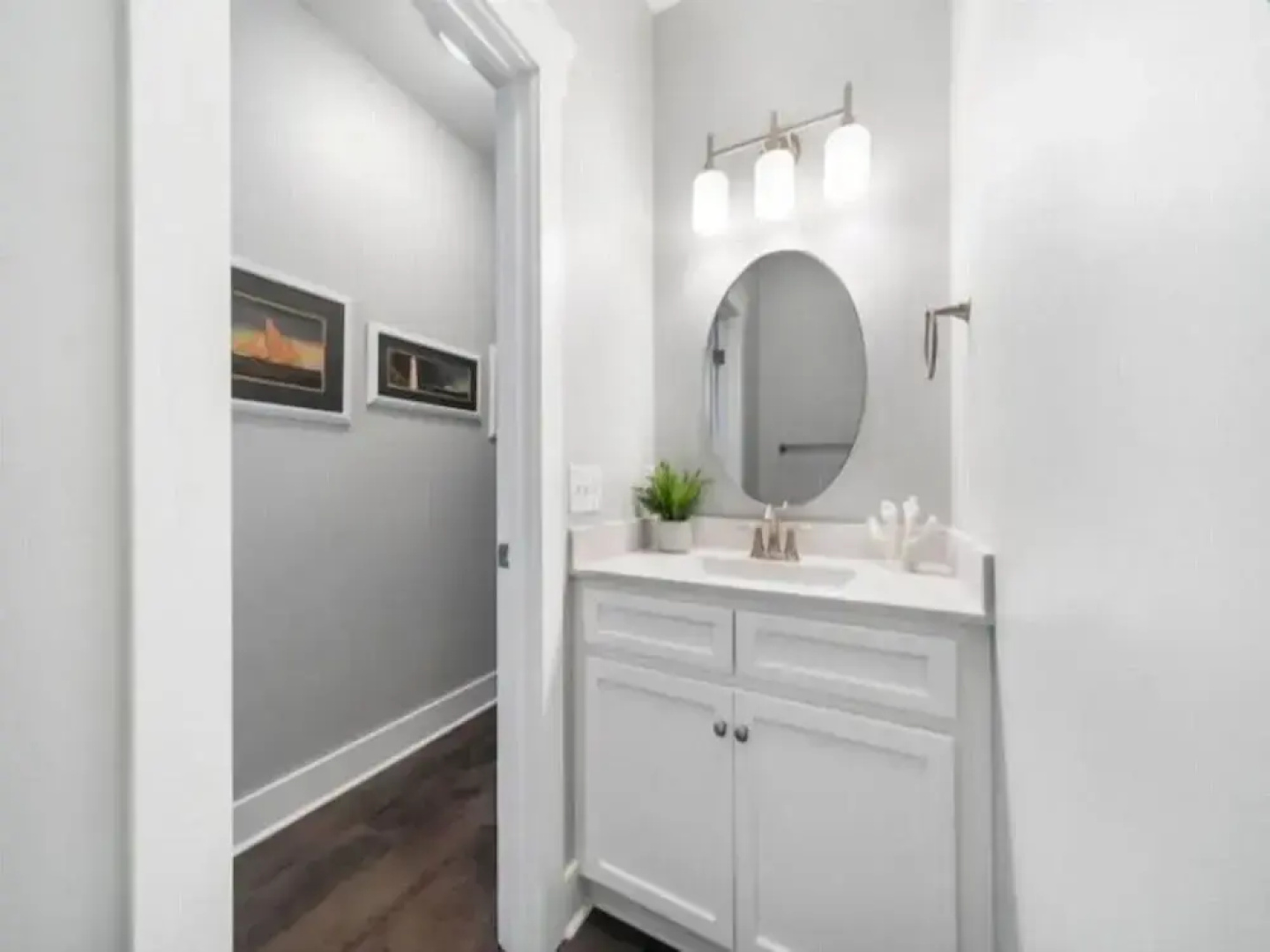 Red Snapper - Amazing New Home Just Two Blocks From The Beach 3 Bedroom Home by Redawning