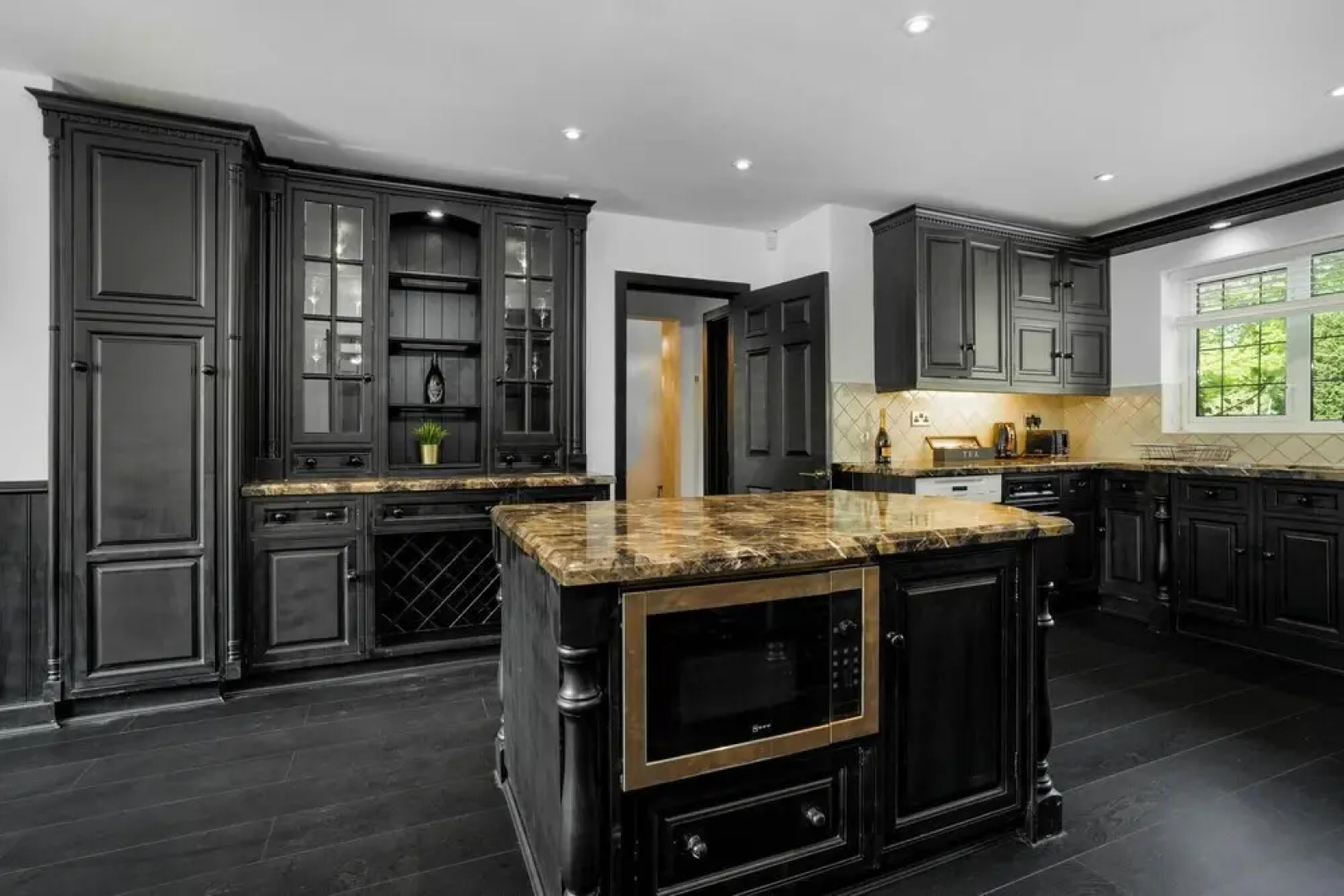 Luxury Designer Mansion in West Midlands Countryside