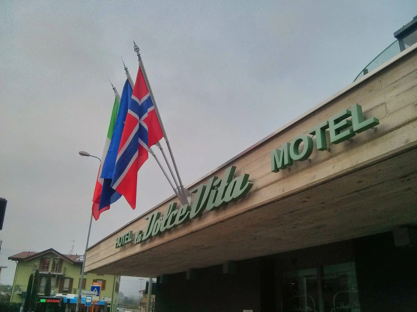 La Dolce Vita Hotel Motel