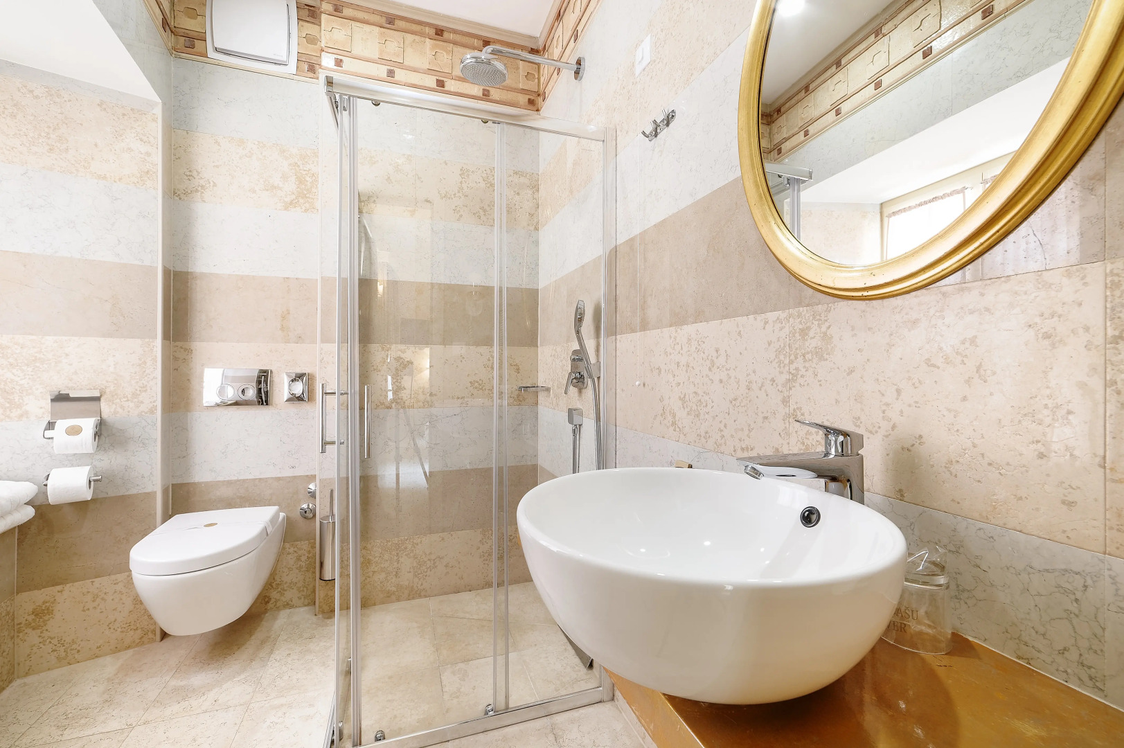 Heritage Hotel Life Palace