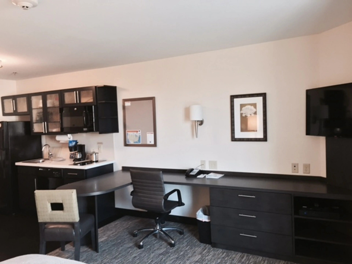 Candlewood Suites Youngstown W I-80 Niles Area by IHG
