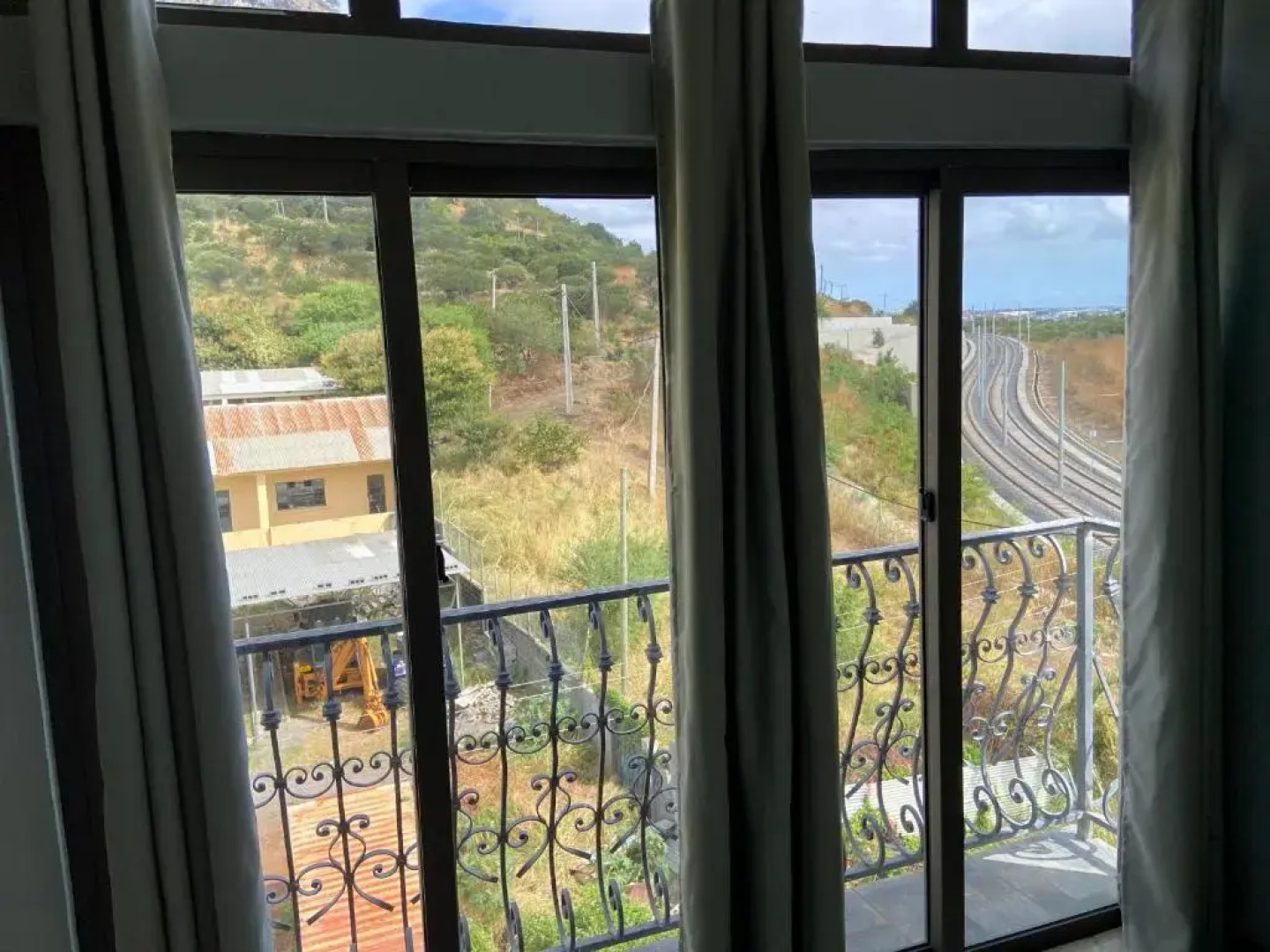 MountView studio in city