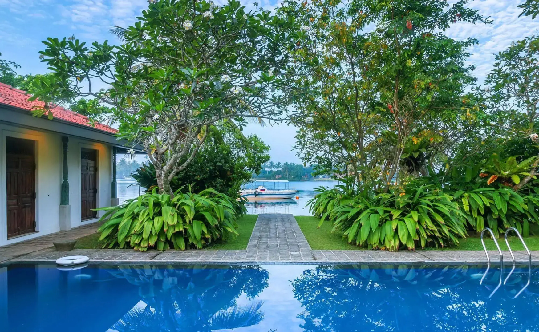 Villa Republic Bentota