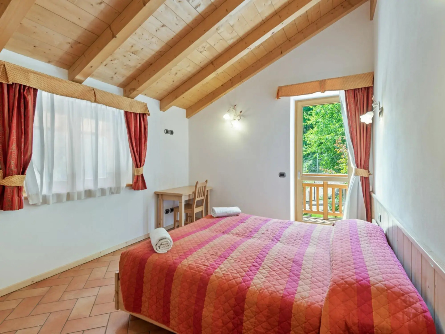 Accommodation with wellness center, in Val di Sole, 1km away from the ski bus