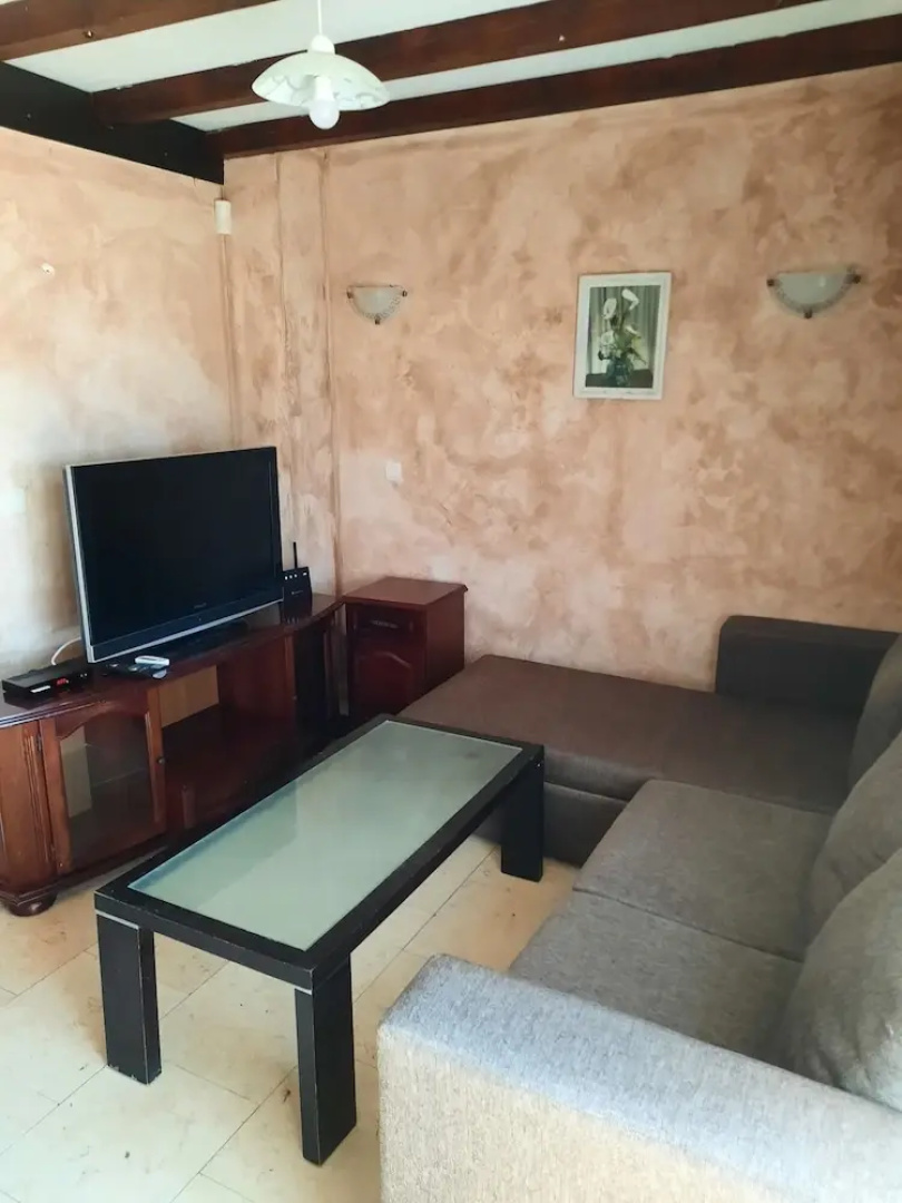 Beautiful 2-bed Villa in Cholakova Cheshma