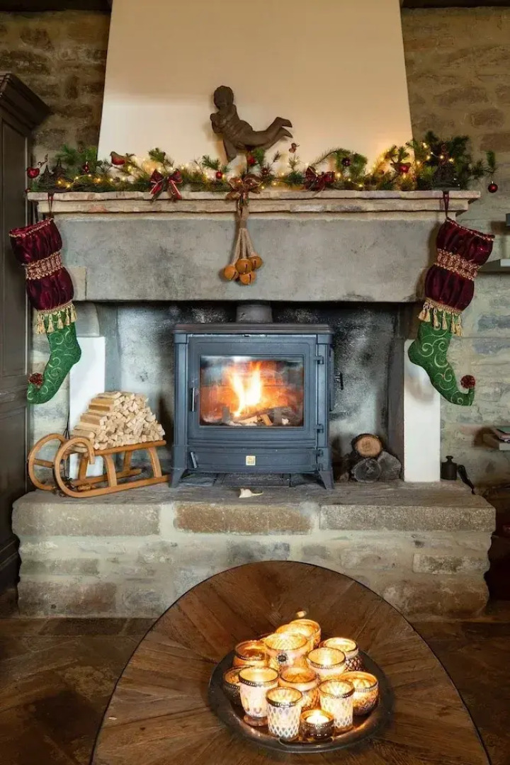 Umbrian Villa Retreat in Pietralunga With a Pool
