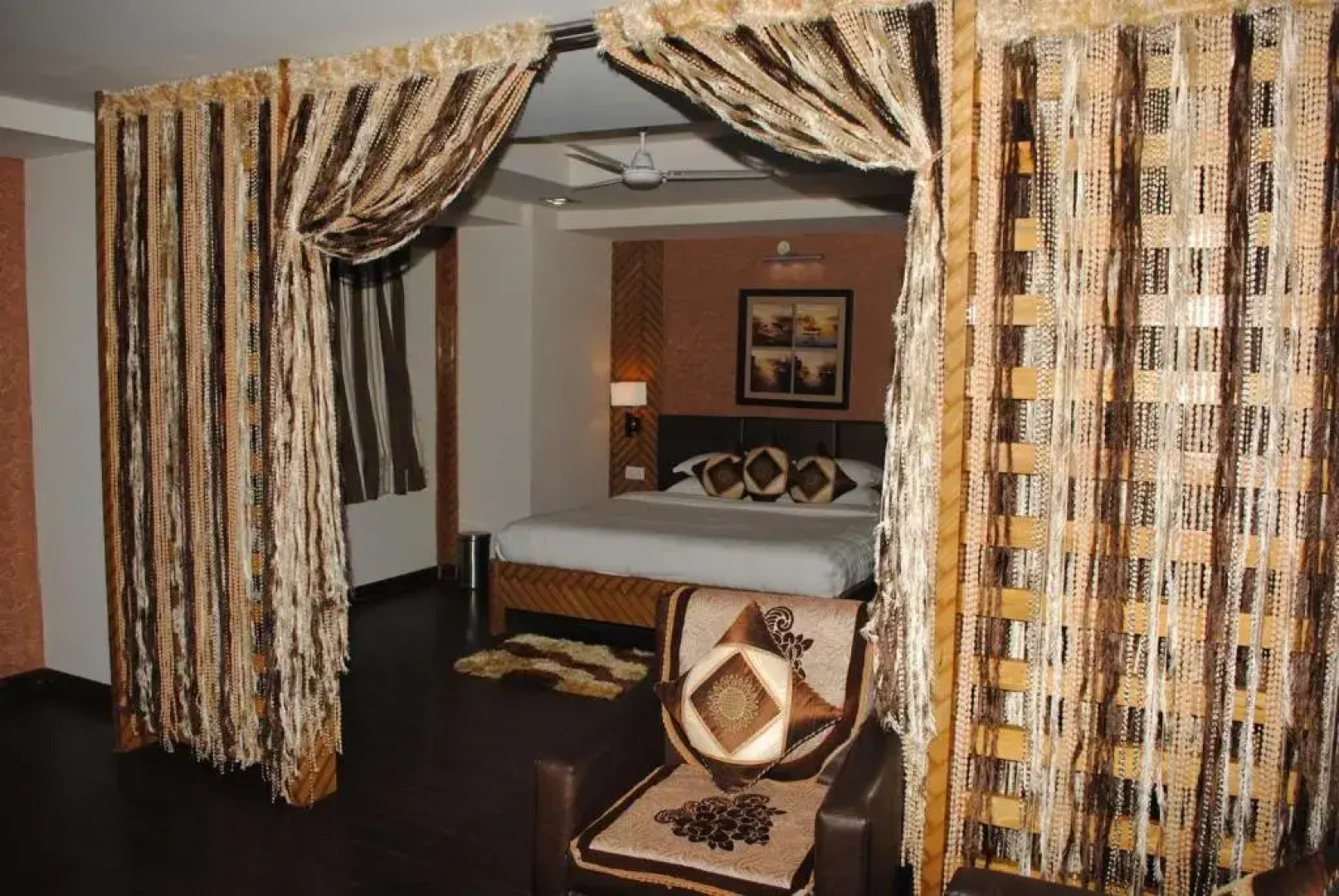 Fabhotel Raj Residency Ii