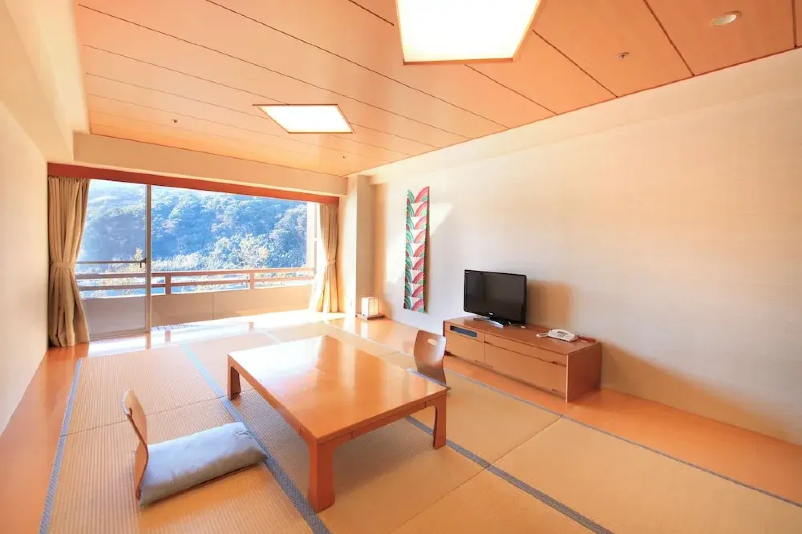 DHC Akasaka Onsen Hotel