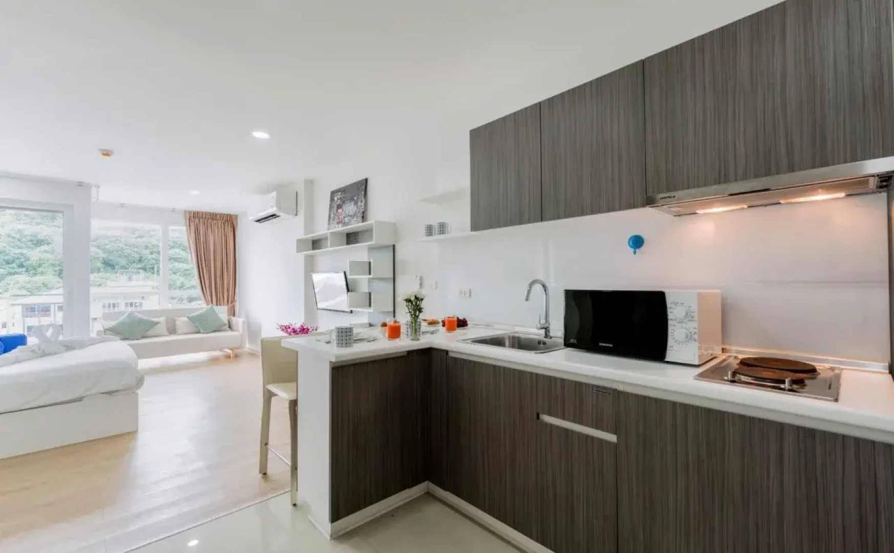 Ozone Condotel Kata Beach