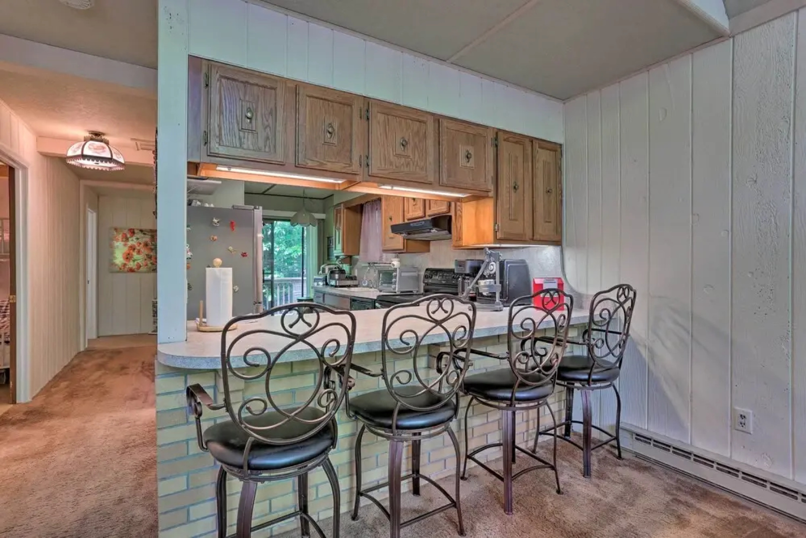 Dog-friendly Lake Ariel Resort Home w/ Deck!