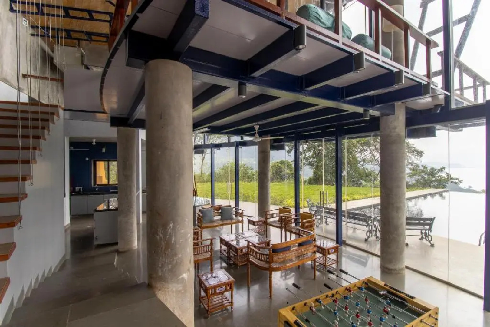 SaffronStays Solasta, Mulshi - Infinity Pool Villa with Mulshi DAM Views