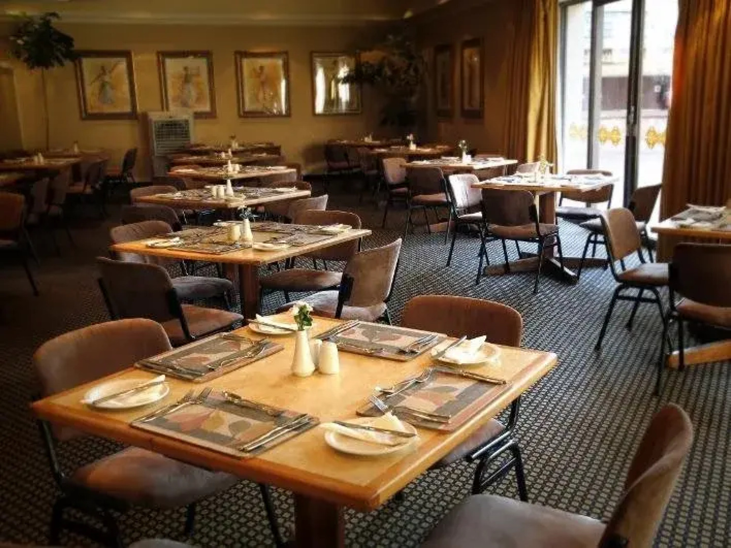 Black Mountain Leisure & Conference Hotel