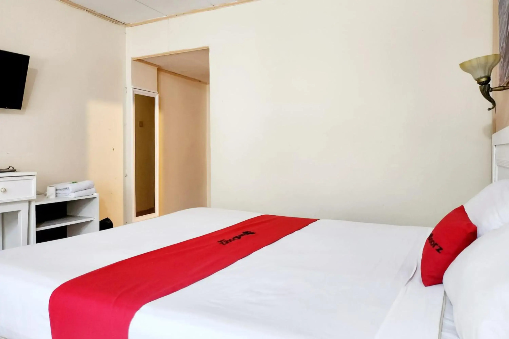 OYO 2487 Sampurna Jaya Hotel