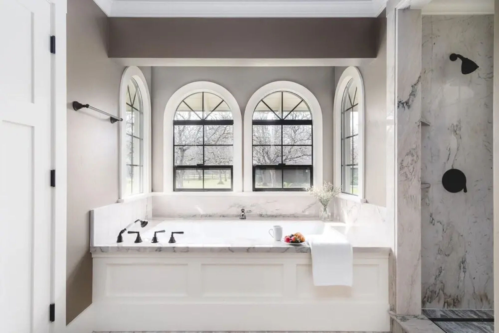 Wellington - Secluded Wine Country Estate w Gorgeous Mtn Views
