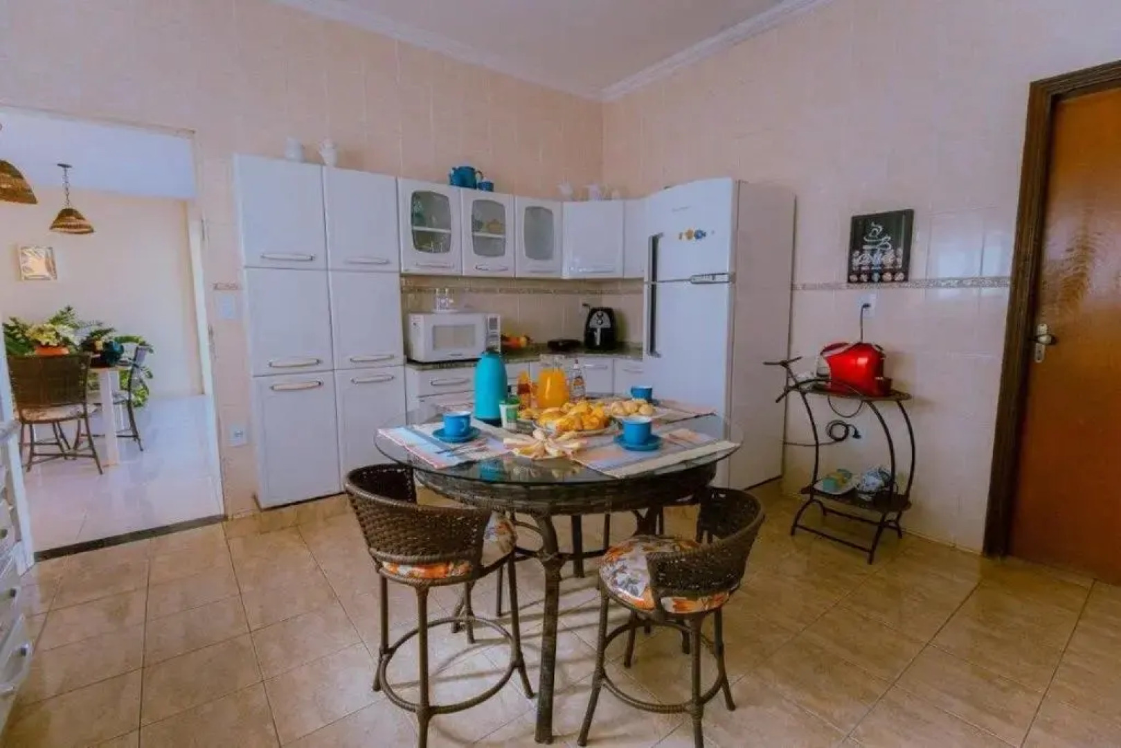 Sobrado relaxante com 4 quartos, enxoval completo , perfeito para famílias grandes