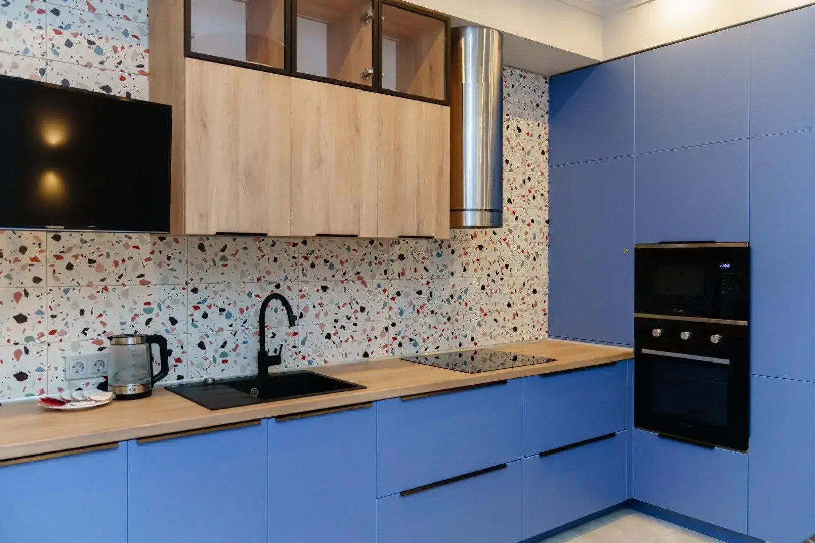 Апартаменты Apart-Deluxe Легенды моря на улице Ленина 15