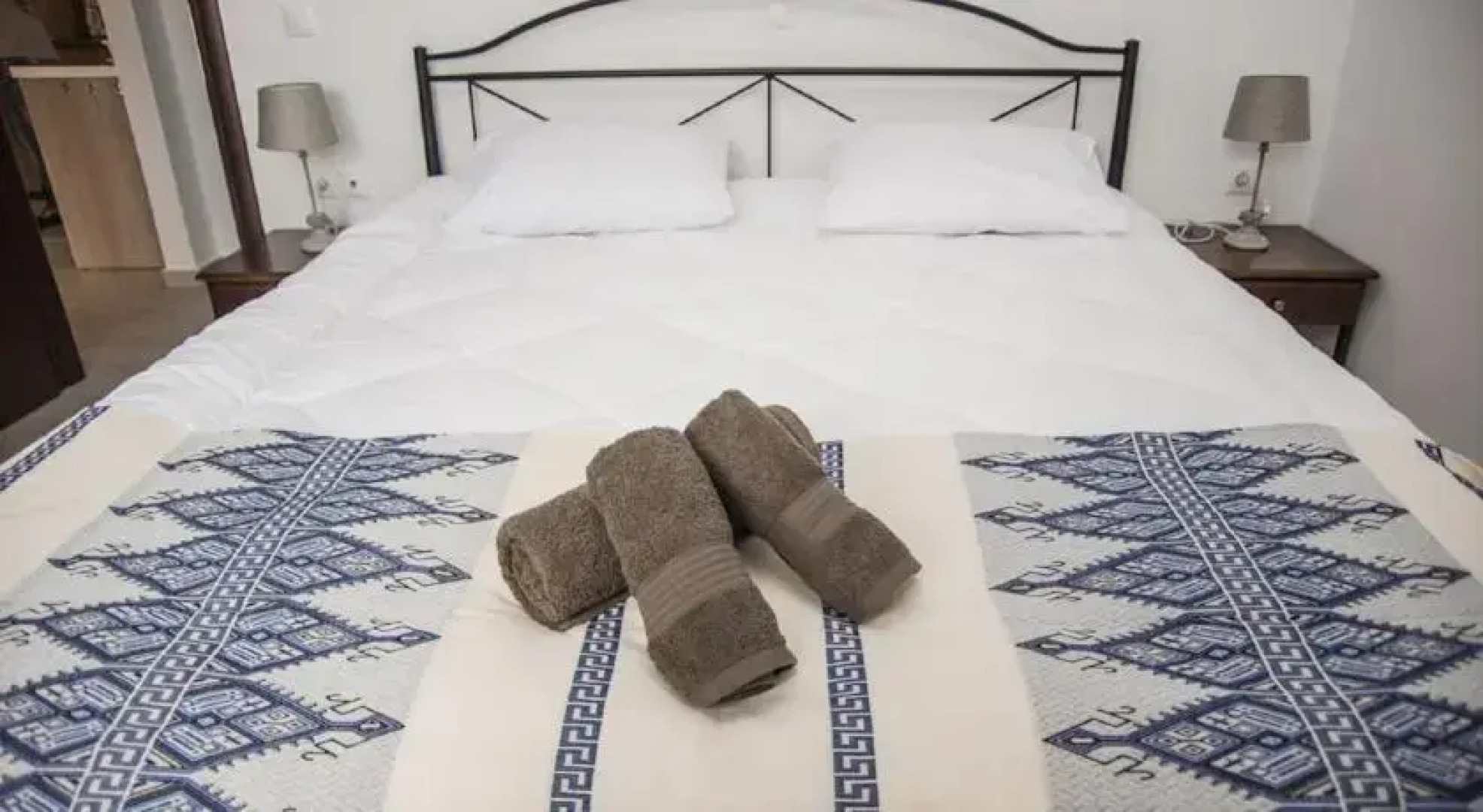 Tangerine - Morfi Village