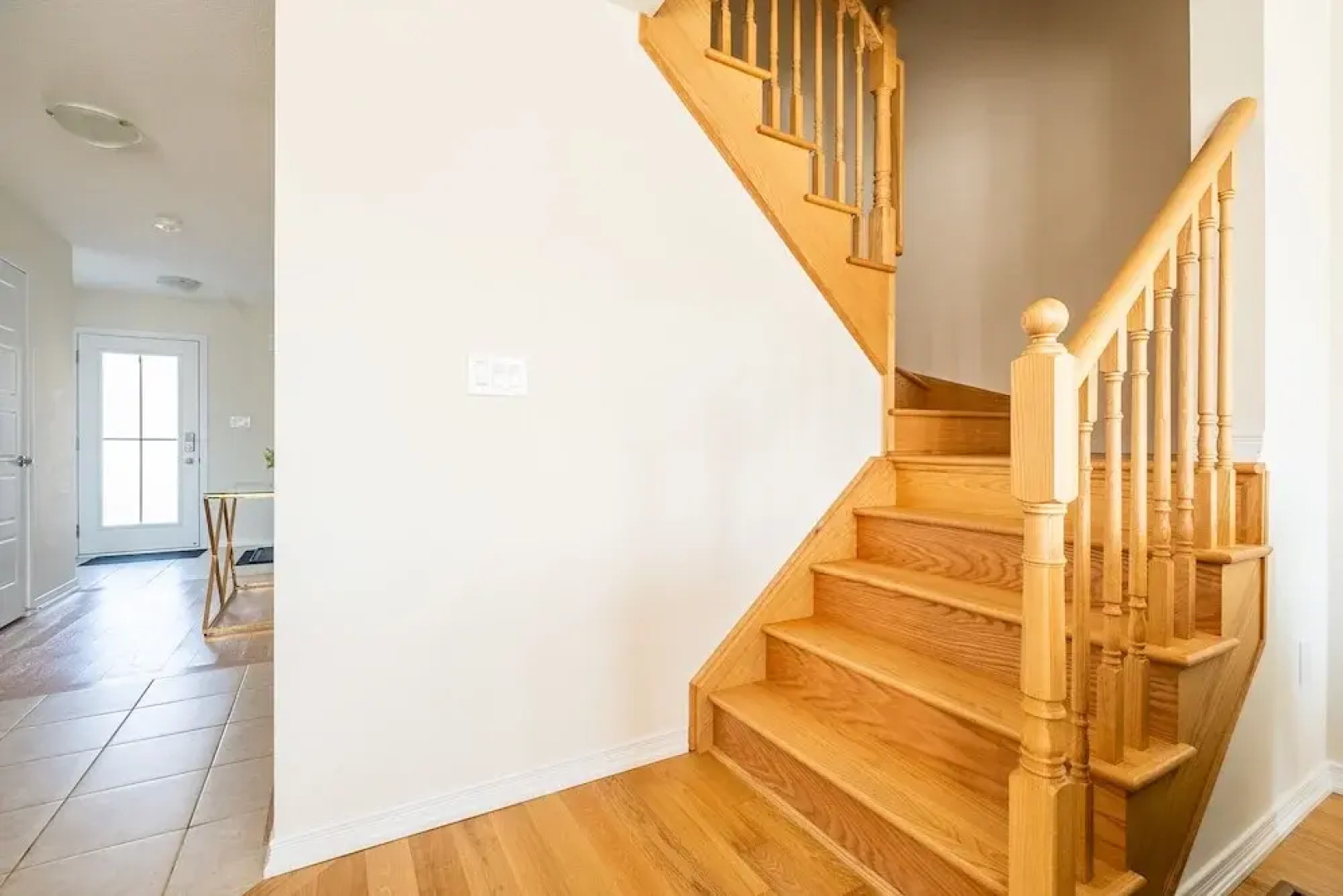 New 3BR Townhouse, Minutes to Niagara Falls and Brock University by GLOBALSTAY