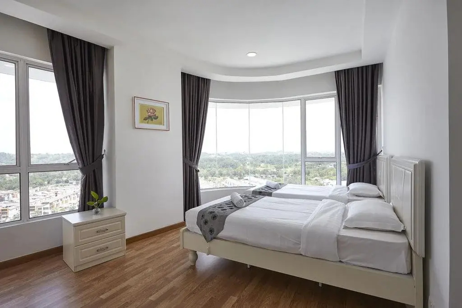 Sri Beverly Hills Near KLIA & KLIA2 & F1