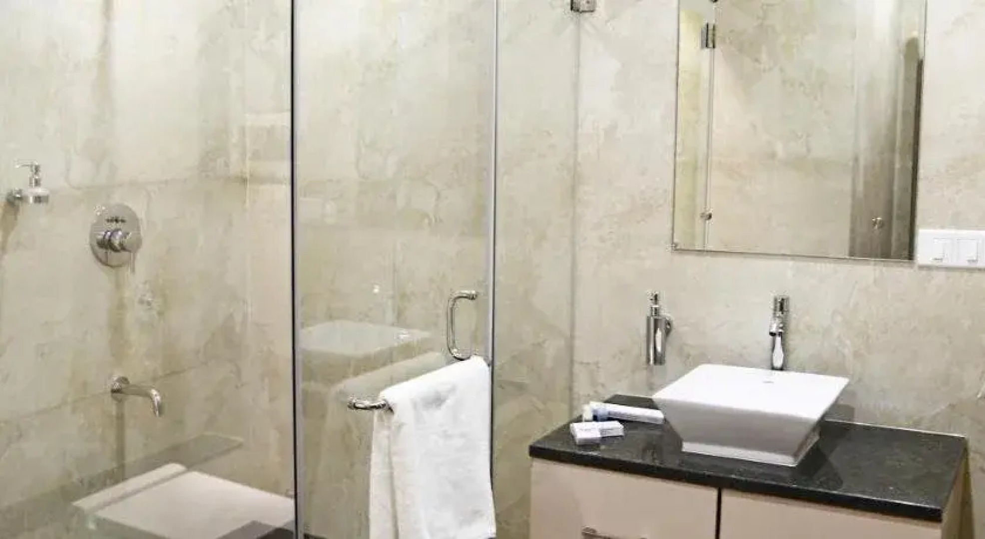 Hotel Preeti Executive