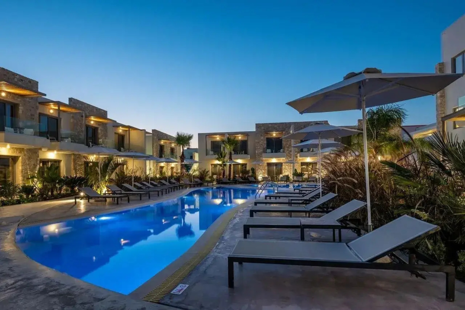 ONEIRO Boutique Hotel