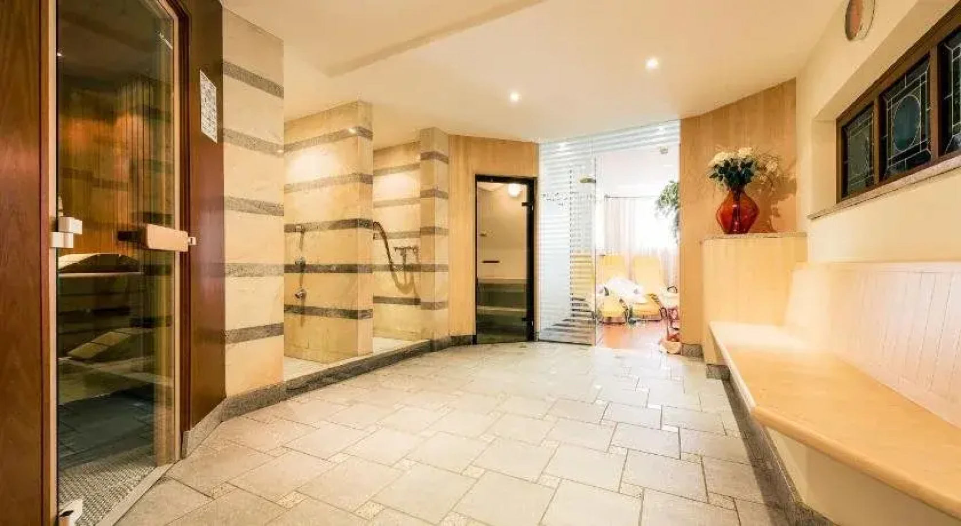 Hotel Alpenruh-Micheluzzi