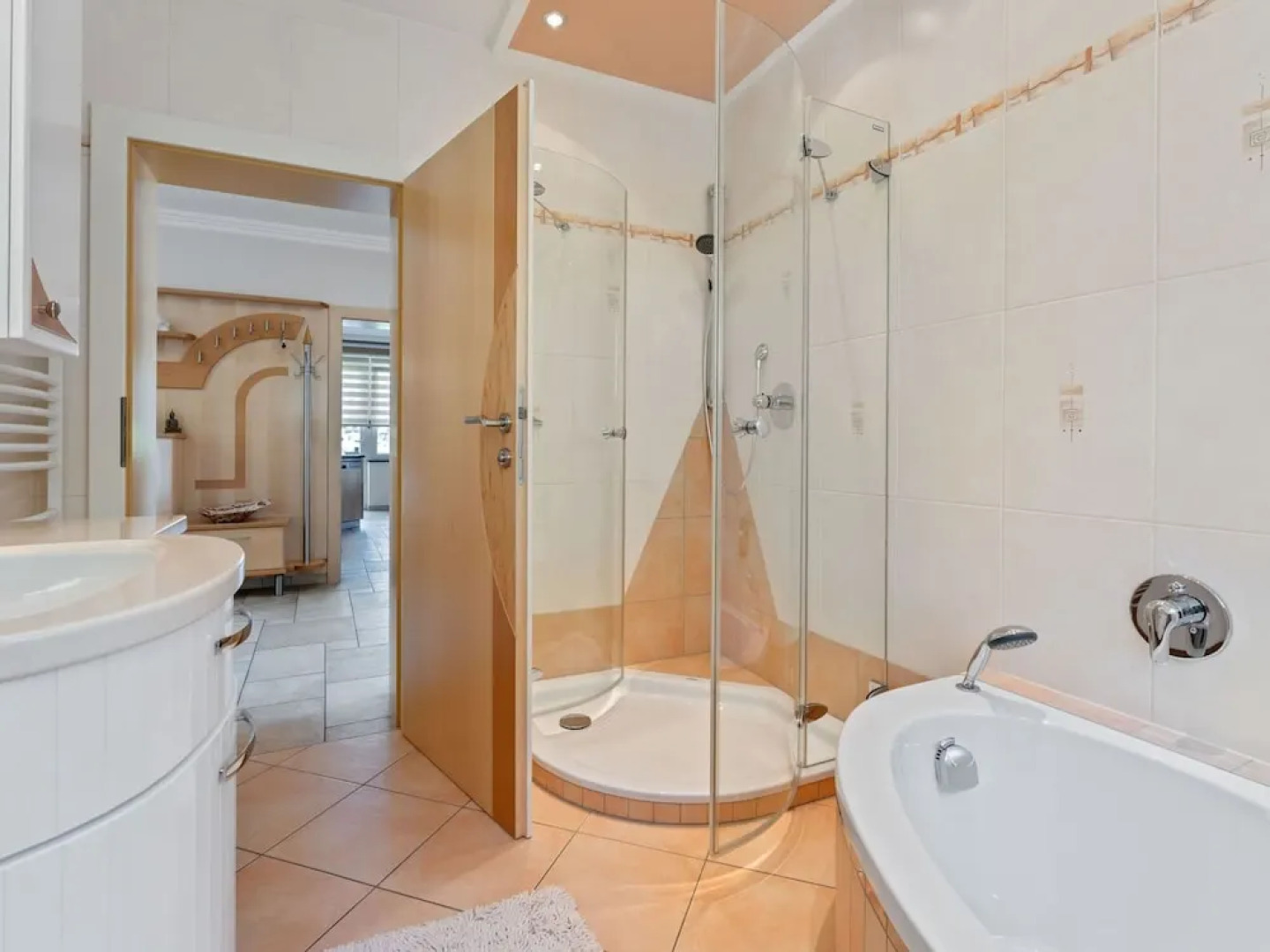 Holiday Home Near Lake