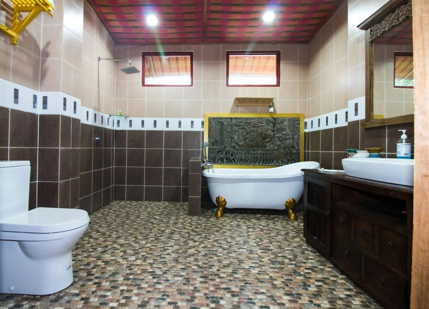 Lost Paradise Resort