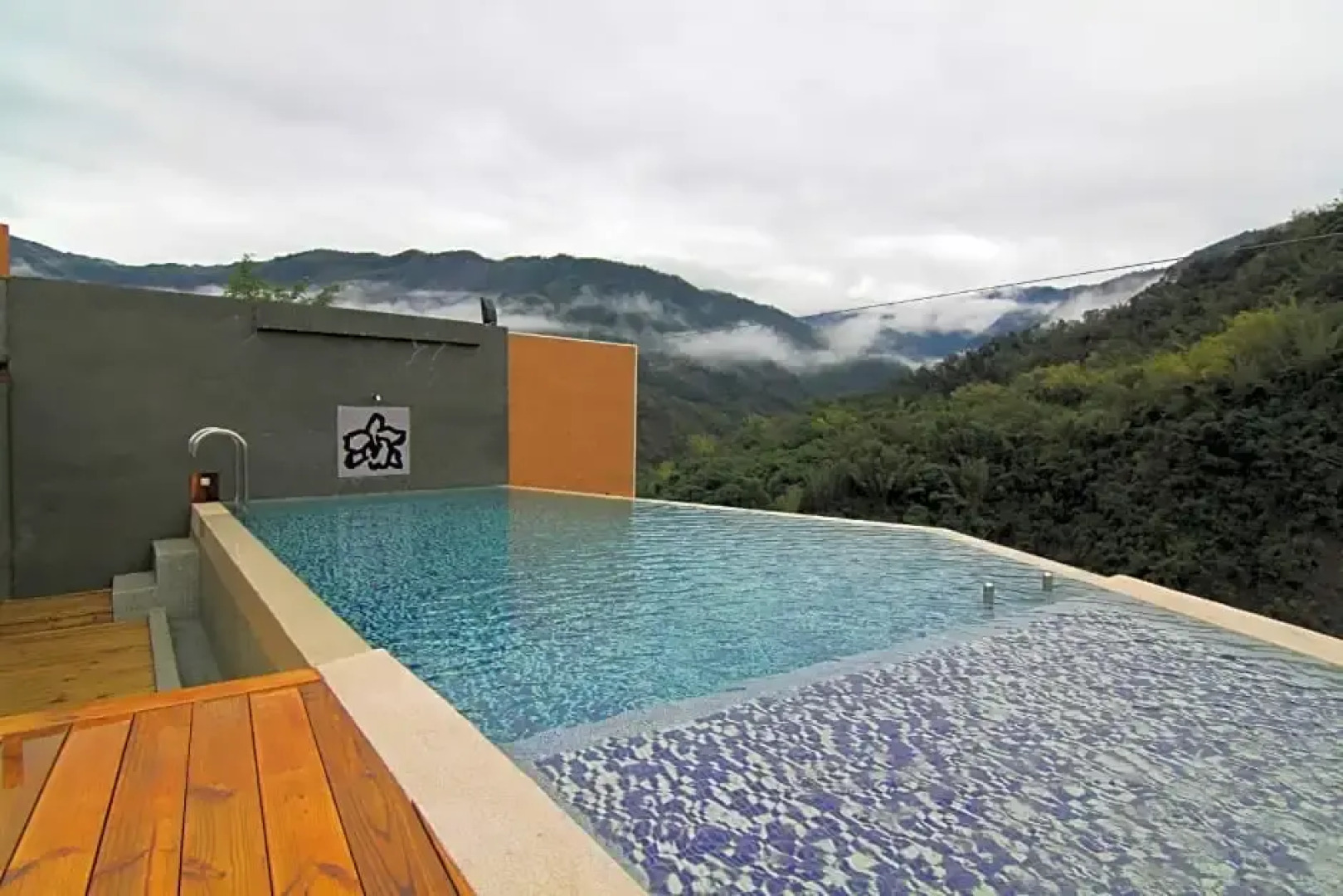 Garden Resort Hot Spring