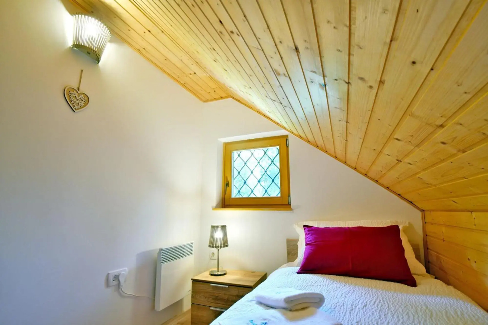 Sweet Stay Forest House