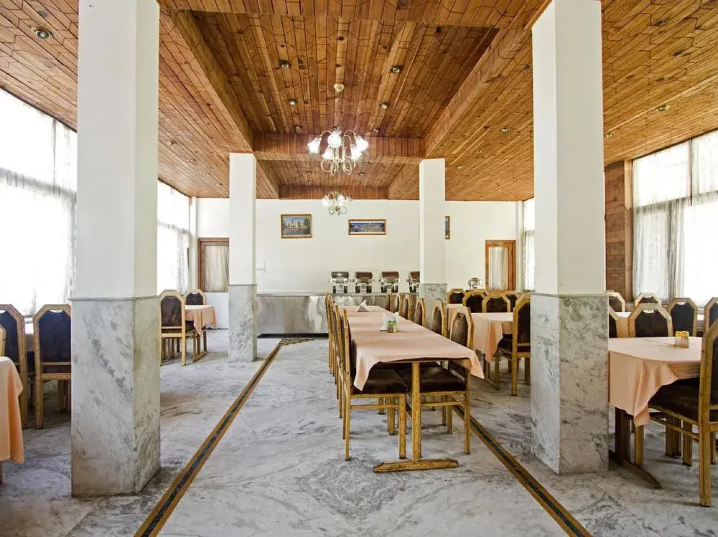 OYO 1537 Hotel Highland