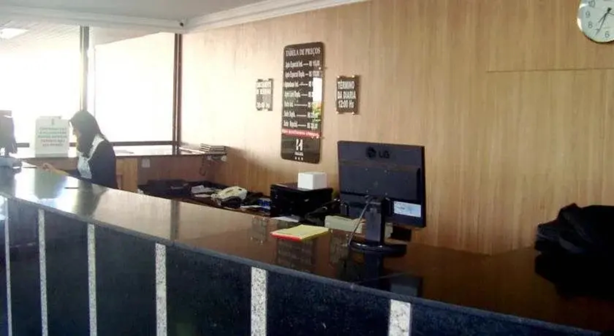 Halley Plaza Hotel