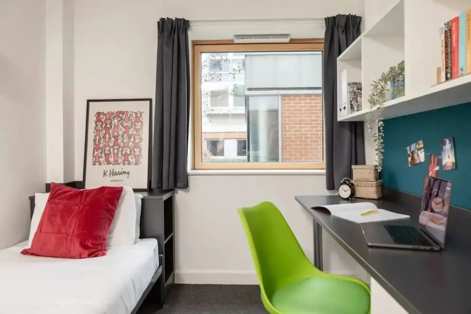 For Students Only Fitzroy Court in Luton