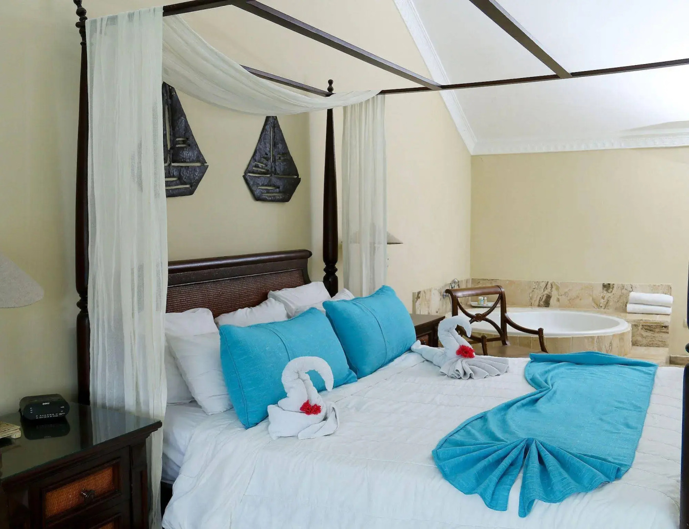 Exxtraordinary Resort - Bellamar