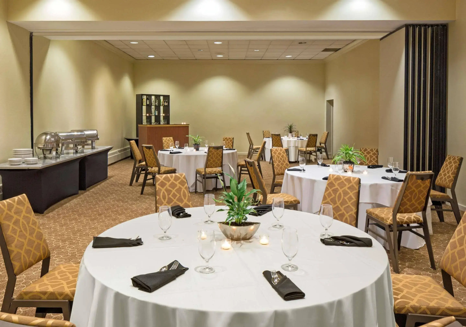 Sheraton Harrisburg Hershey Hotel