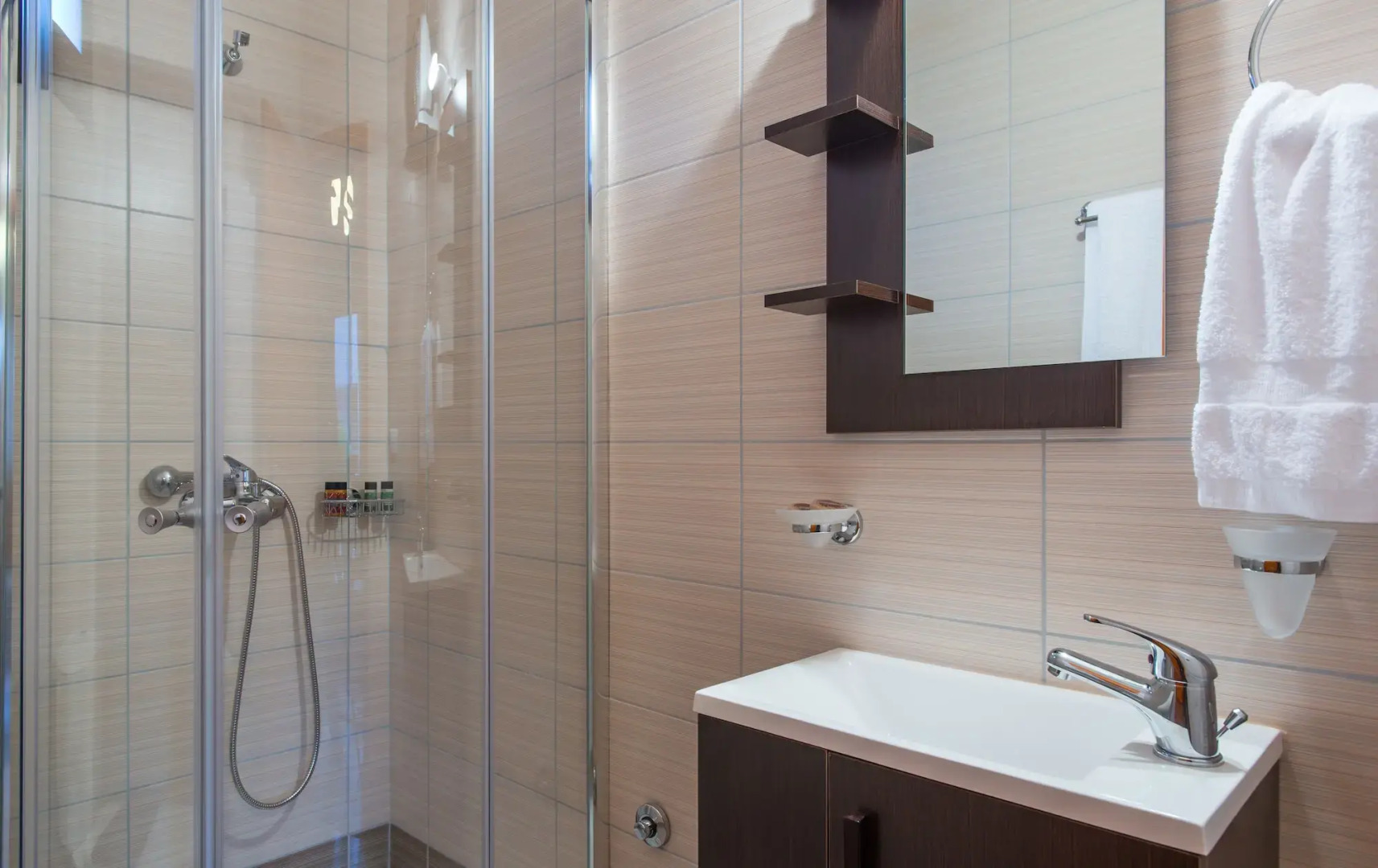 Lotos Mountain Resort