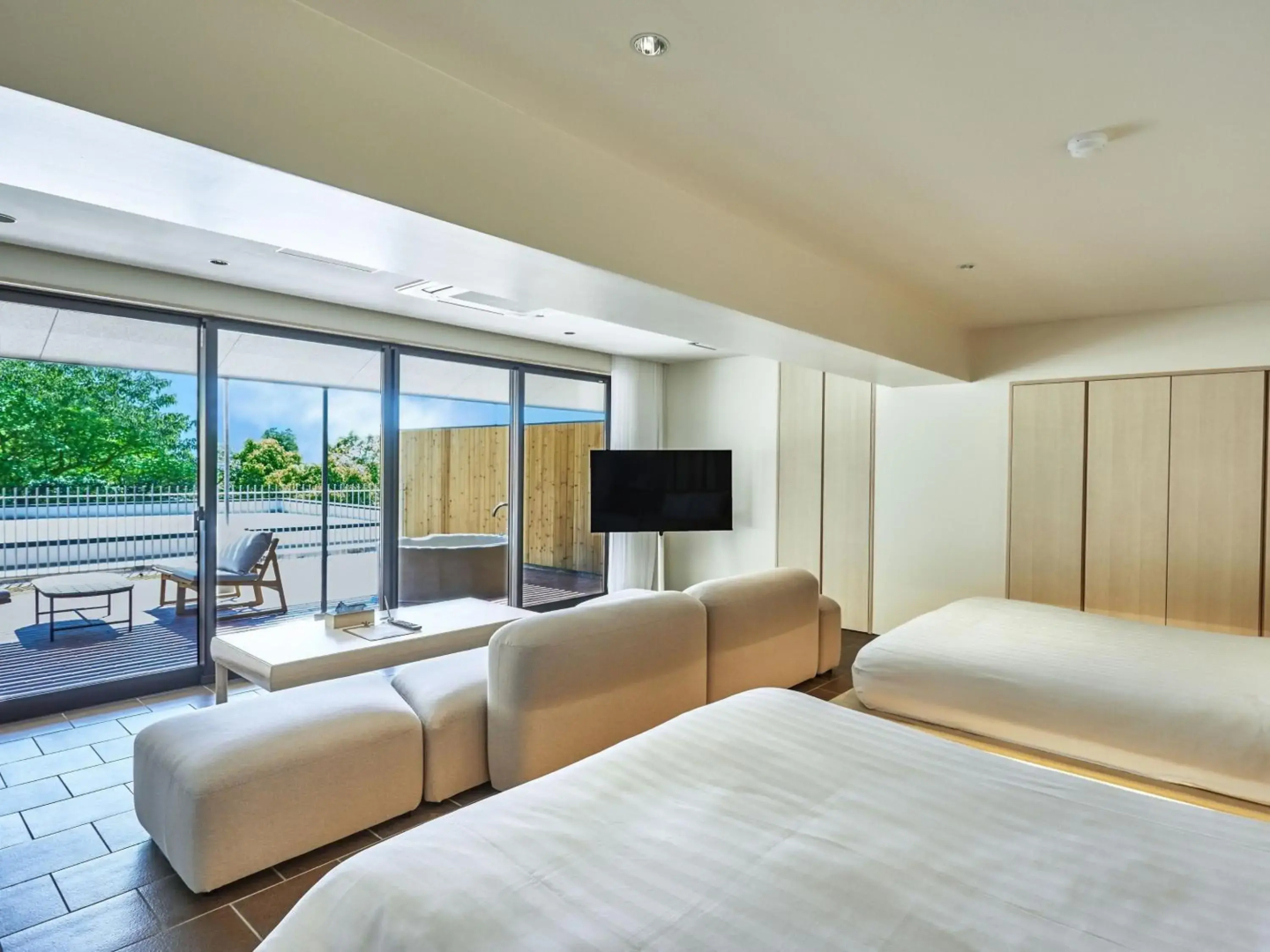 ANDO HOTEL NaraWakakusayama～DLIGHT LIFE & HOTELS～