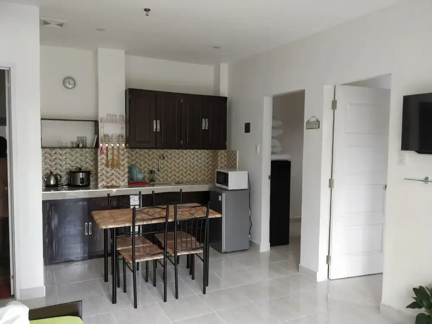 Laorenza Residences