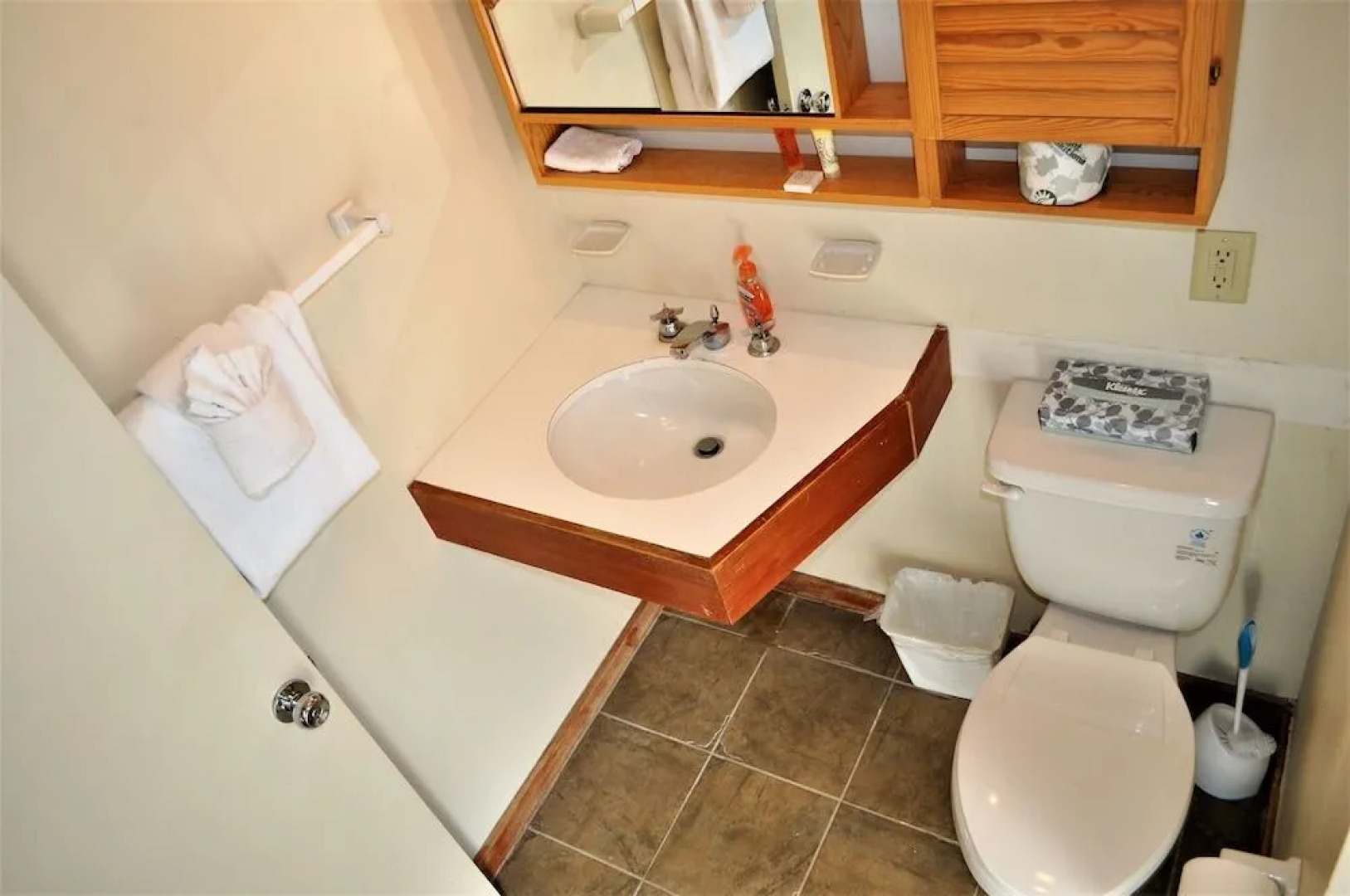 Tennis Townhome 2 Bed 2.5 Bath