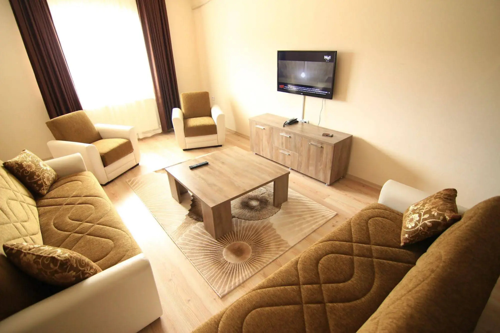 Royal Life Residence