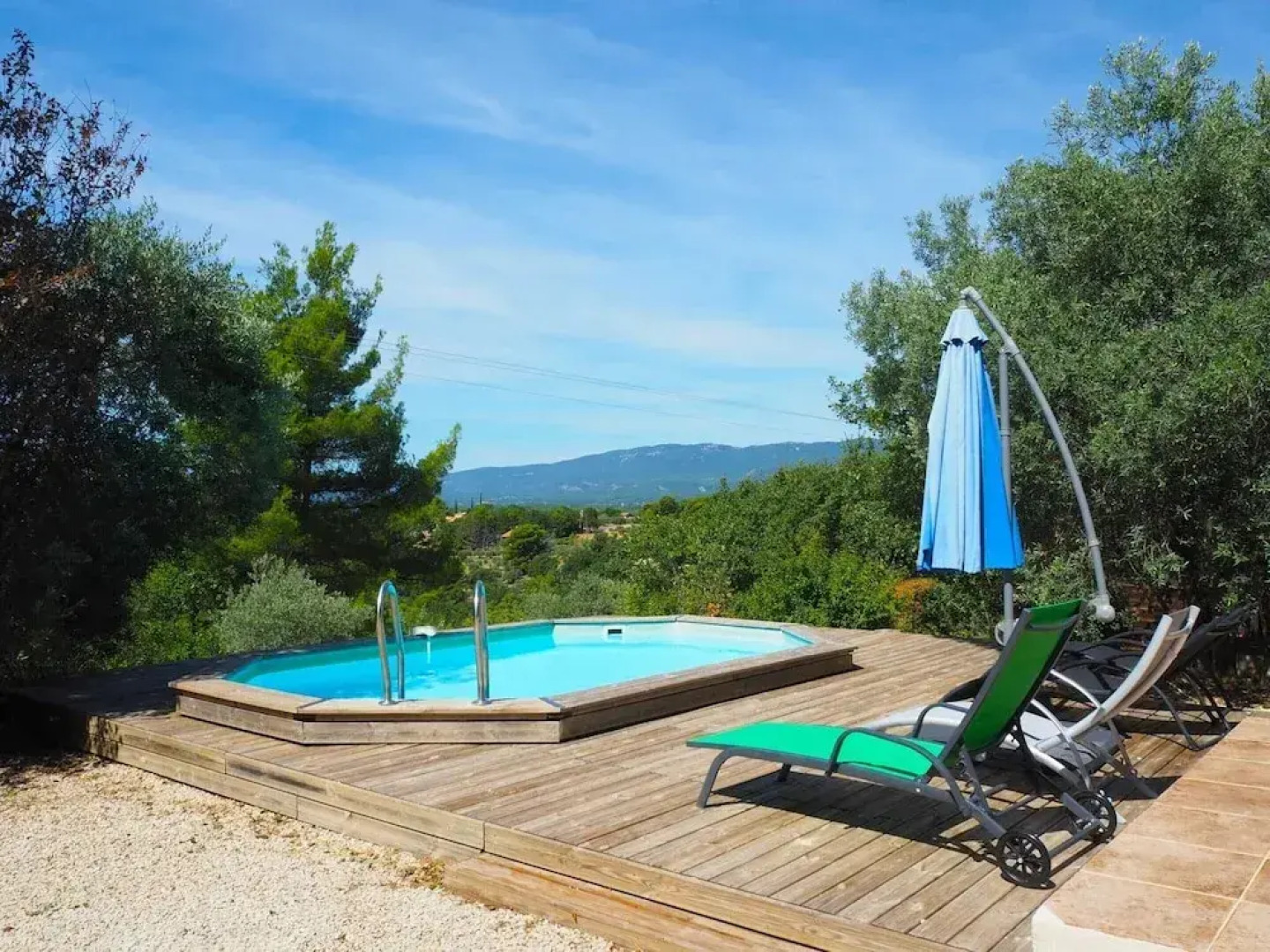 Nice Holiday Home With Private Pool in the Luberon Park, Grambois
