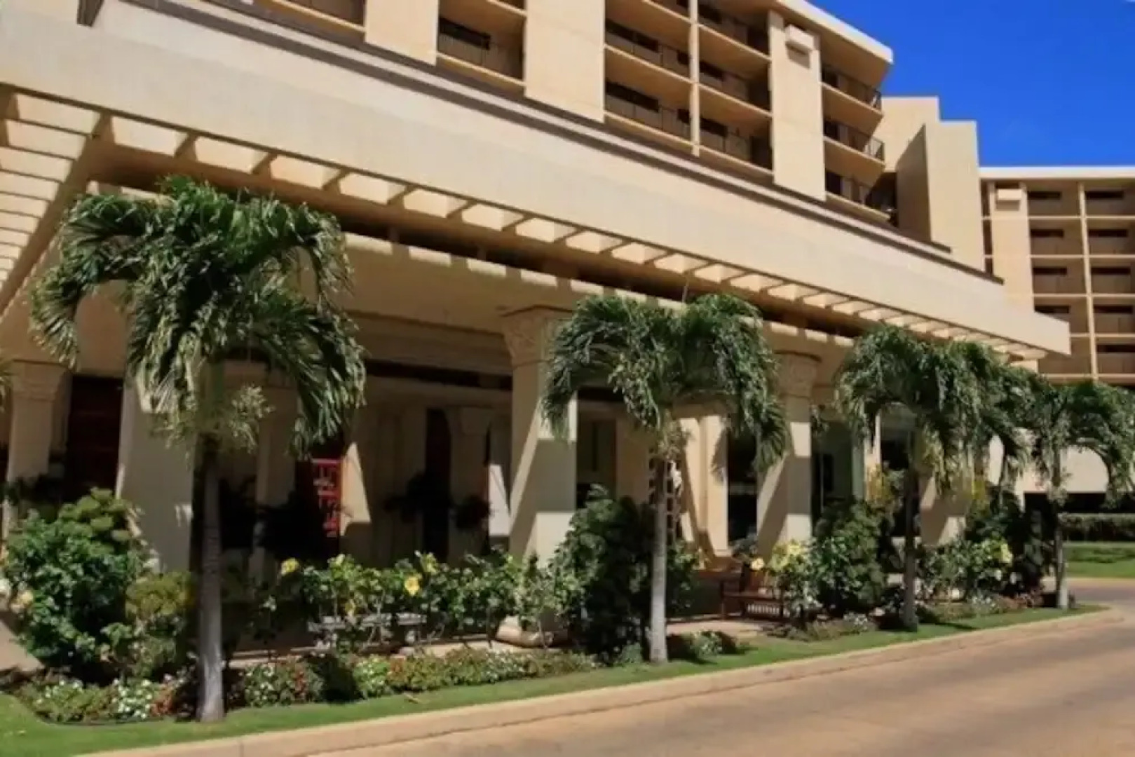 Kaanapali Shores 825 by RedAwning