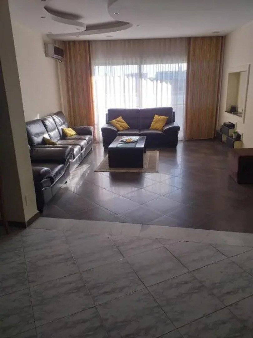 Big appartement avec jacuzzi