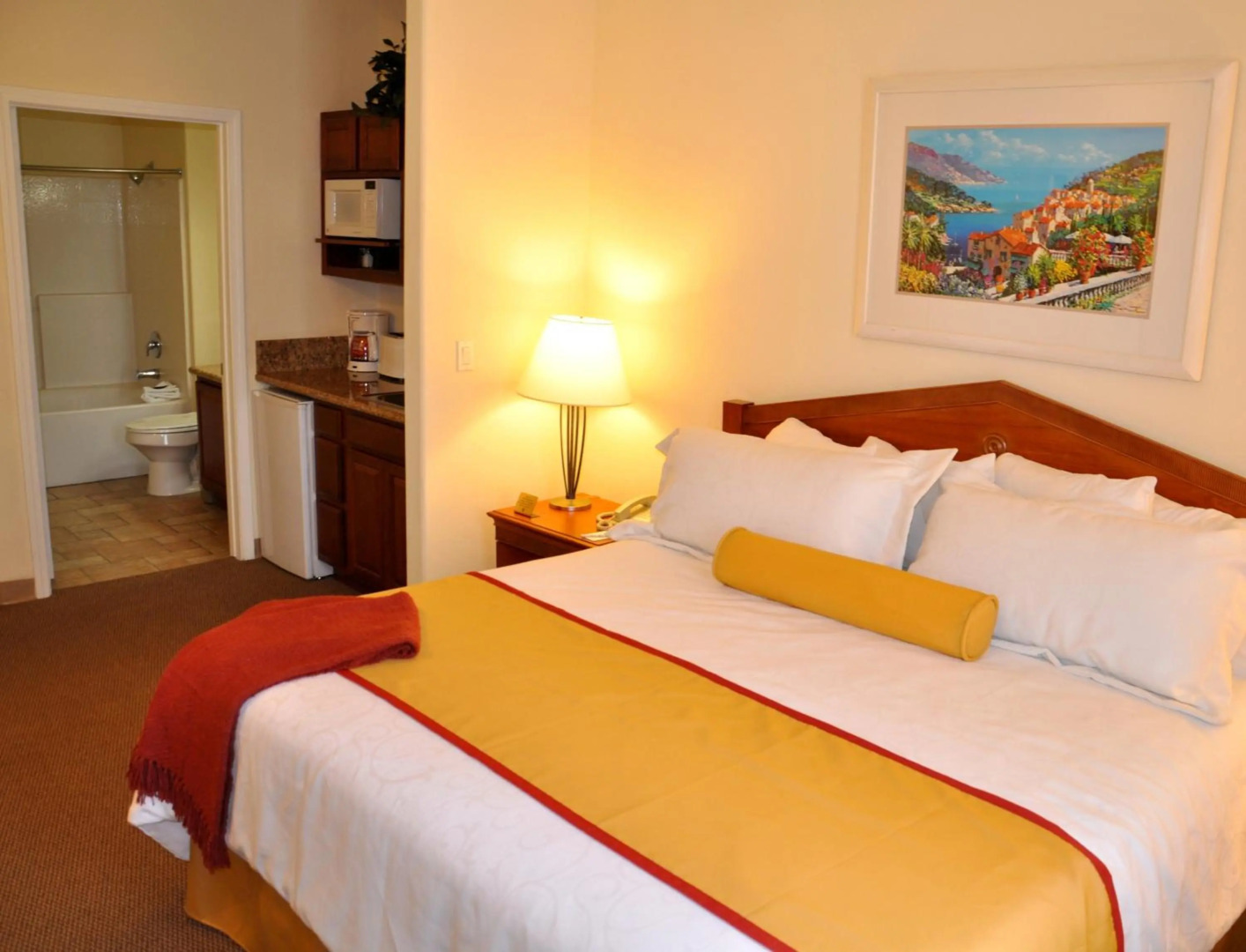 Club De Soleil All-Suite Resort