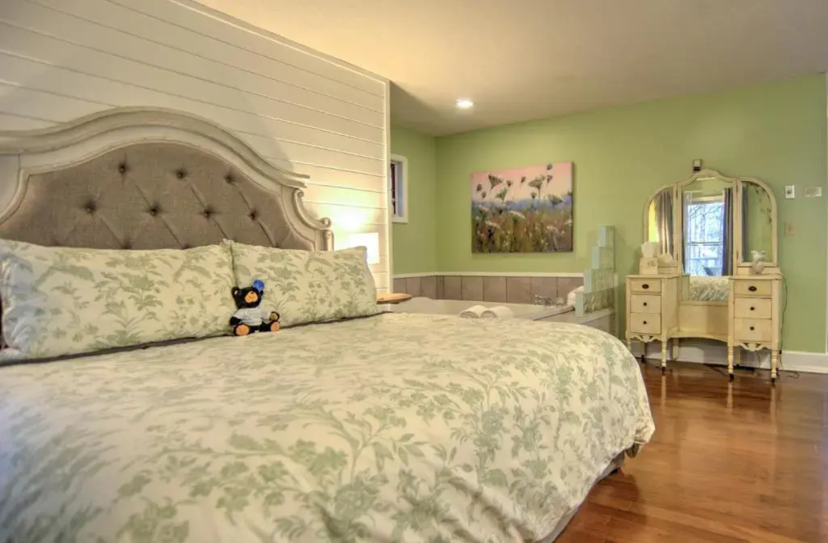 Blue Mountain Mist Country Inn & Spa